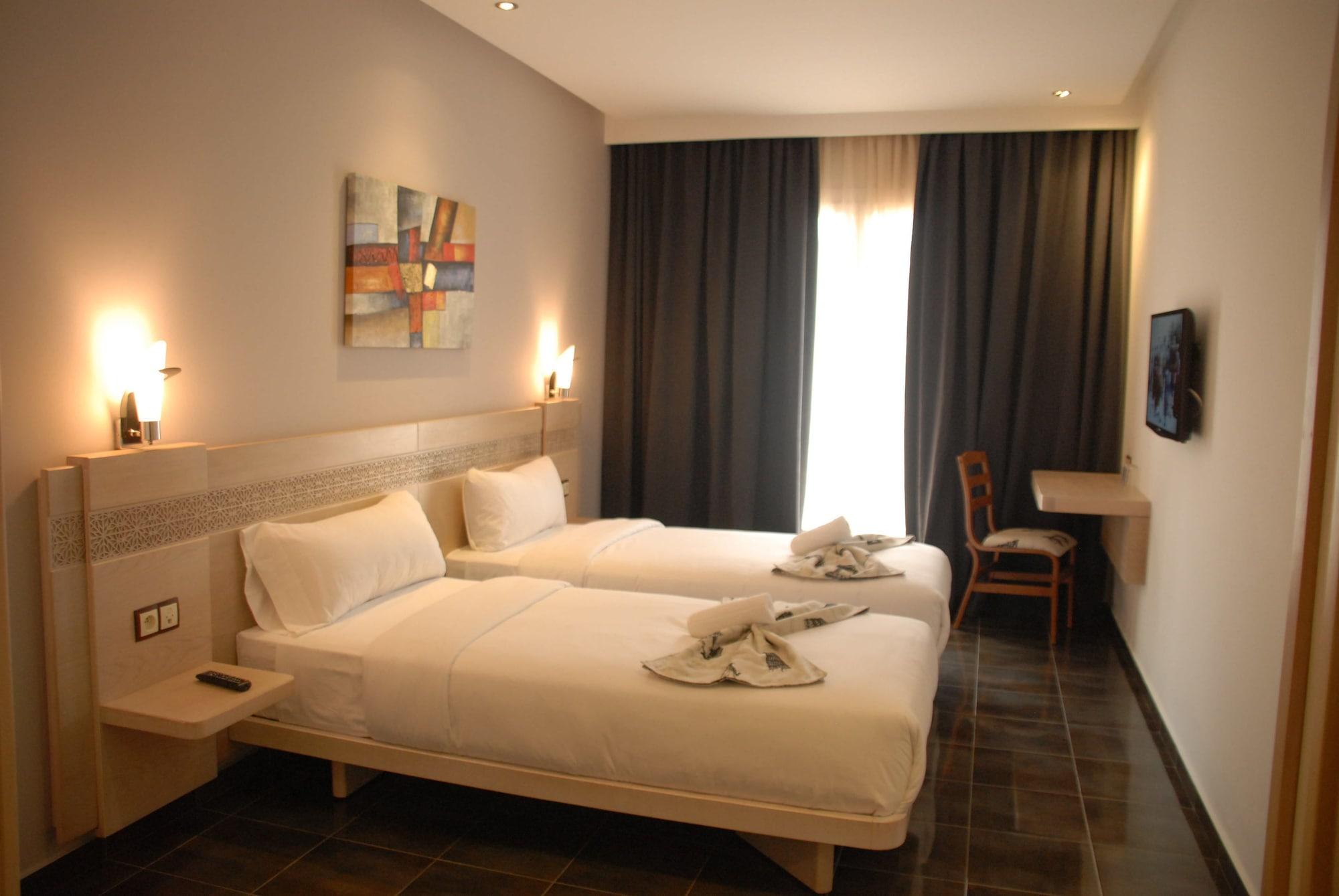 Hotel A44 Tétouan Buitenkant foto